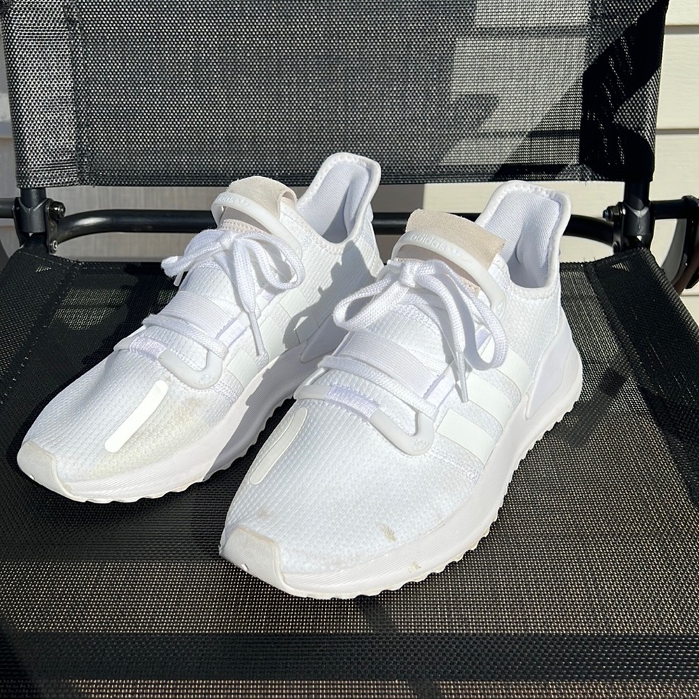 Used white Adidas Ortholite sneakers
